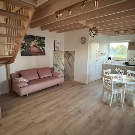 Nad Jeziorem Radunskim 2 Holiday home *